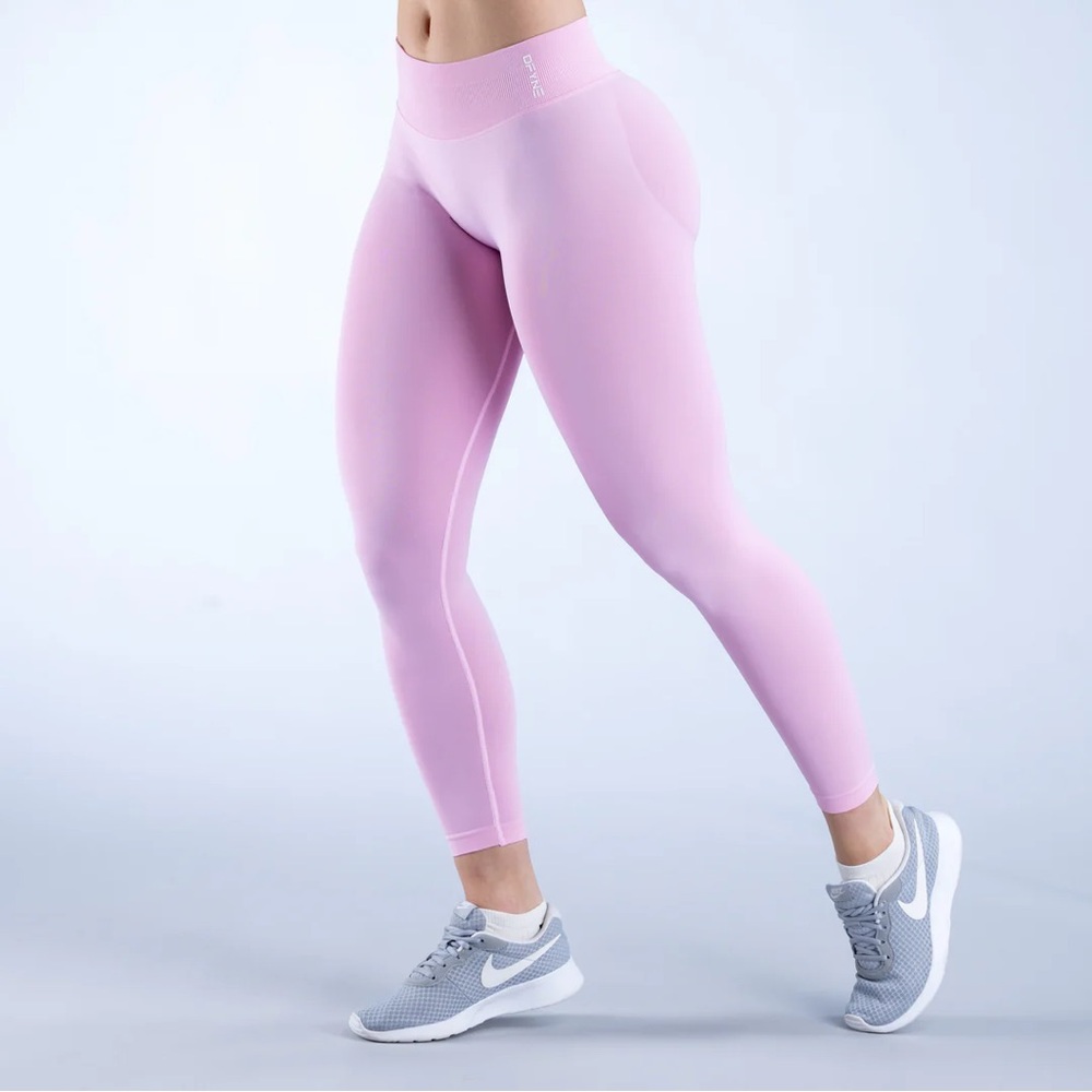 DFYNE Women's Impact Leggings Size Medium